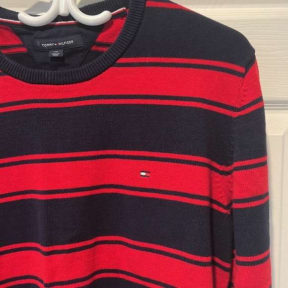 Striped Tommy Hilfiger casual sweater.  Worn once - Picture 3 of 3